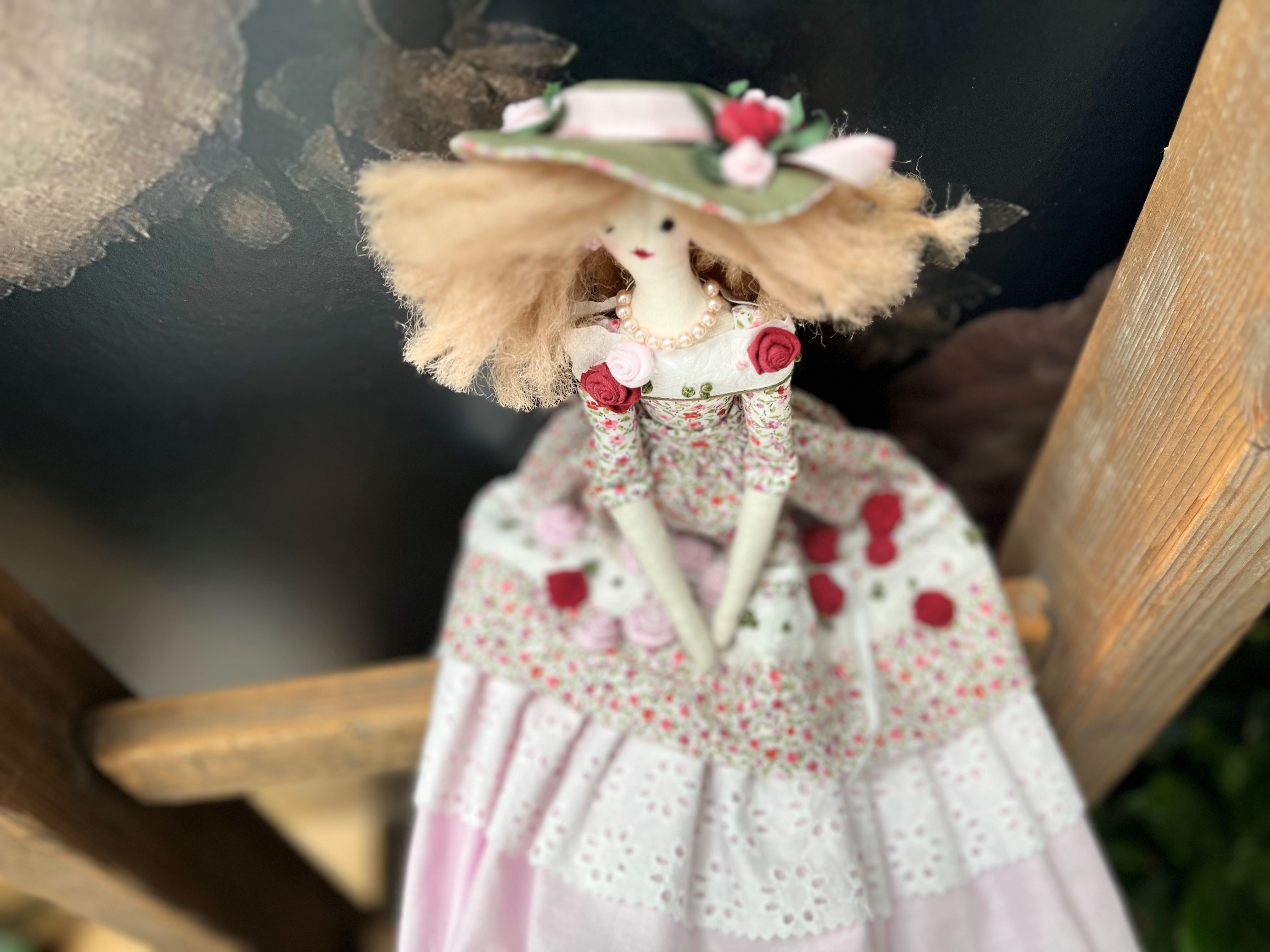 VIOLET - Obrázek 2